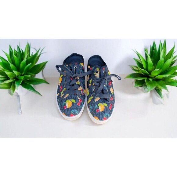 Michael Kors Poppy Fruit Print Logo Slip-On Sneaker Size 7 Navy Multi (EUC) - Picture 3 of 13